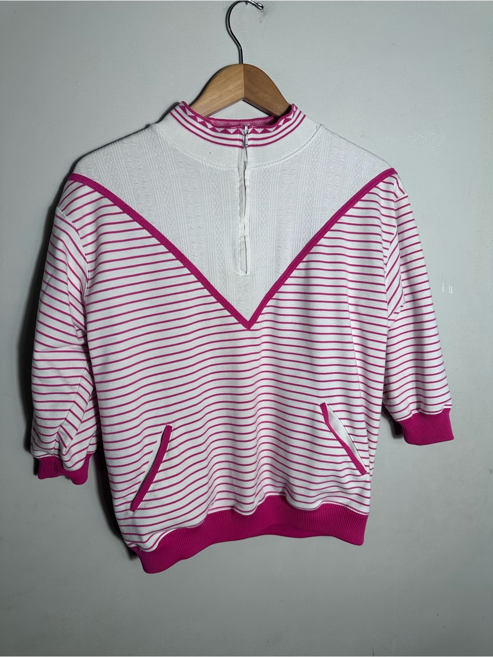 Vintage 80s Blast Striped Pink & White V-Neck Panel Women’s Sweater 3/4 sleeves